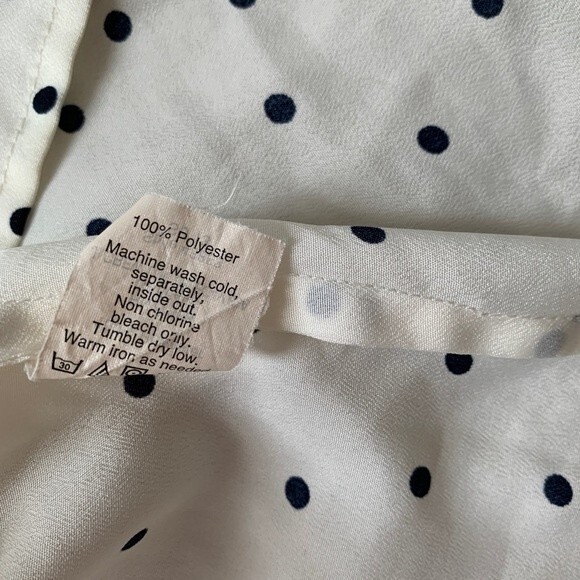 J. Crew Ivory Black Dots Silky Ruffleneck Sleeveless Button Front Blouse Size 0 - Picture 6 of 9